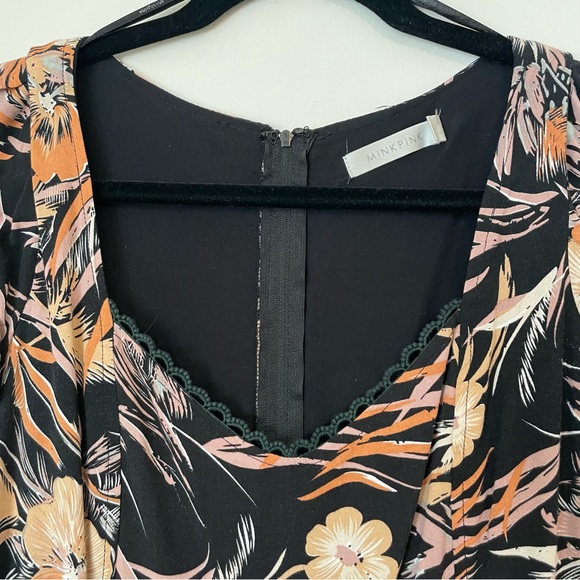 Minkpink | Black Beige and Orange Floral A-Line Short Sleeve Dress | Medium - Picture 2 of 4